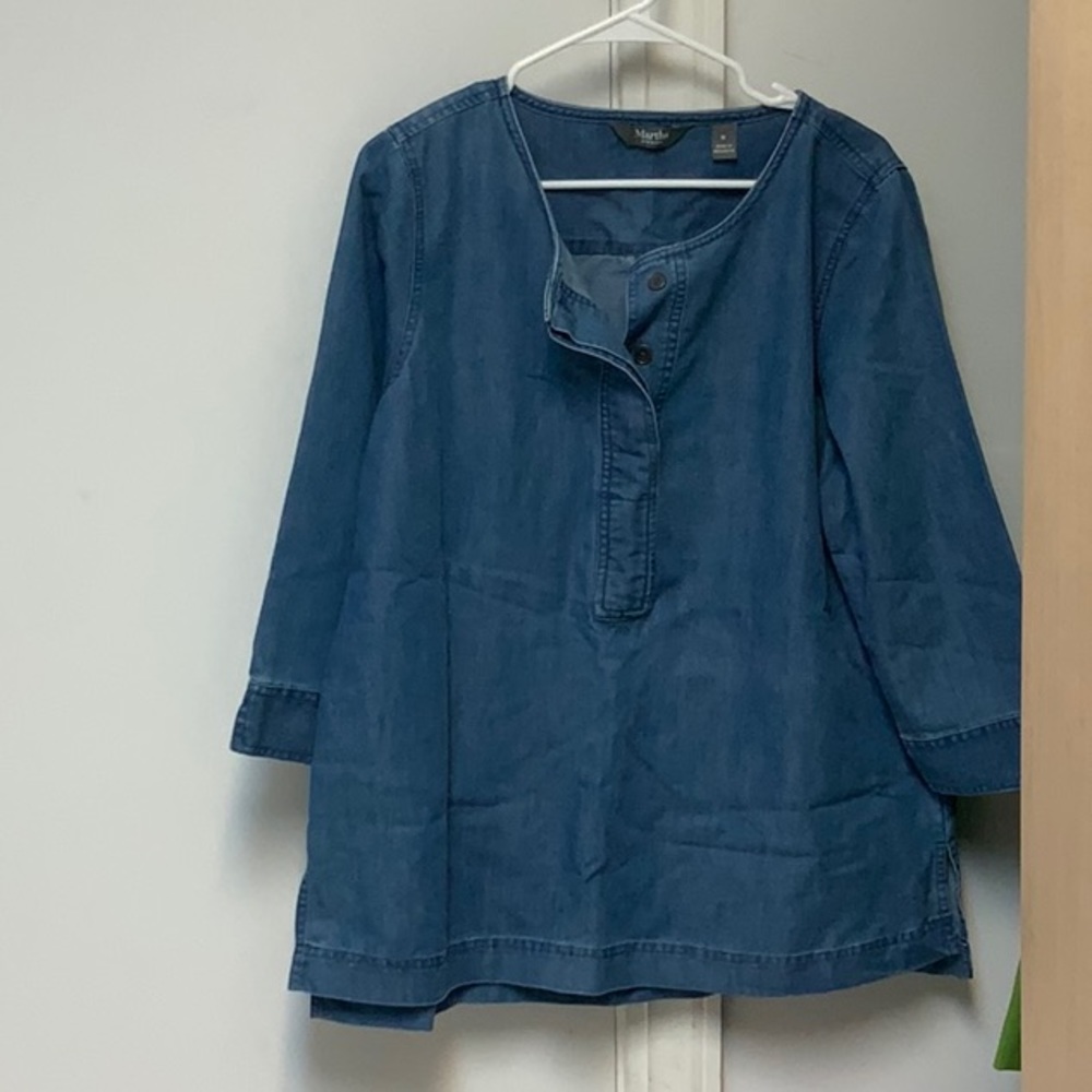 Martha Stewart Denim Top Sz M